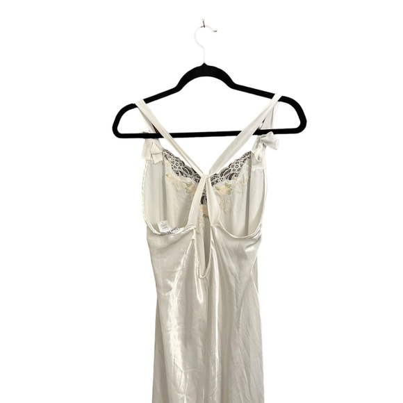 SOLD - Picture 5 of 6